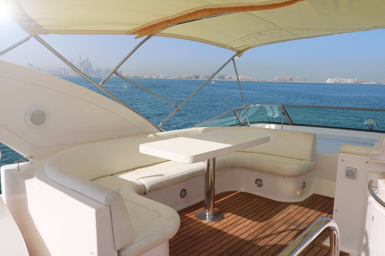 55ft Luxury Yacht View